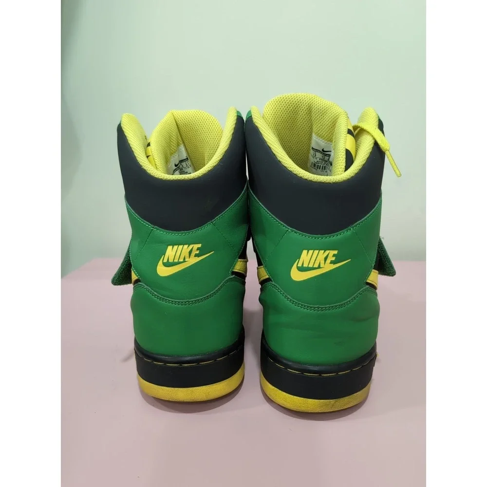 Rare Nike Oregon Ducks Super High Dunks. Size 13 Mens Basketball Athletic‎